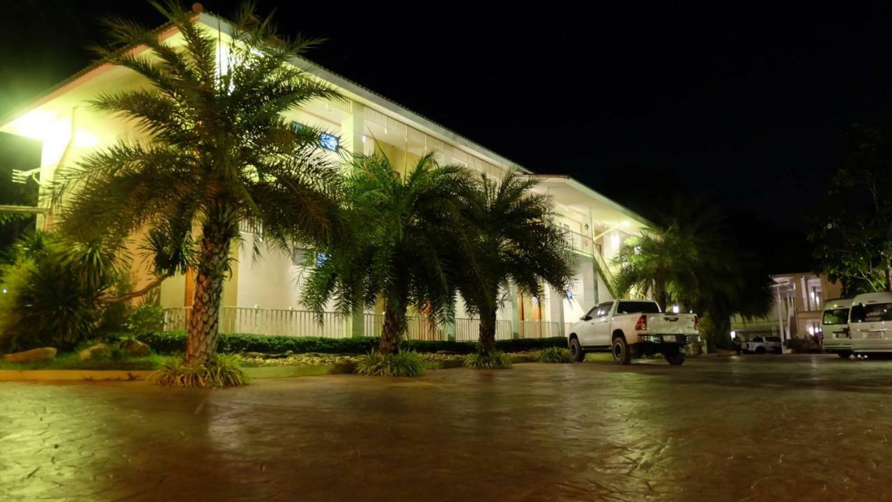 منتجع وانجاكا سانغكلا بوري المظهر الخارجي الصورة